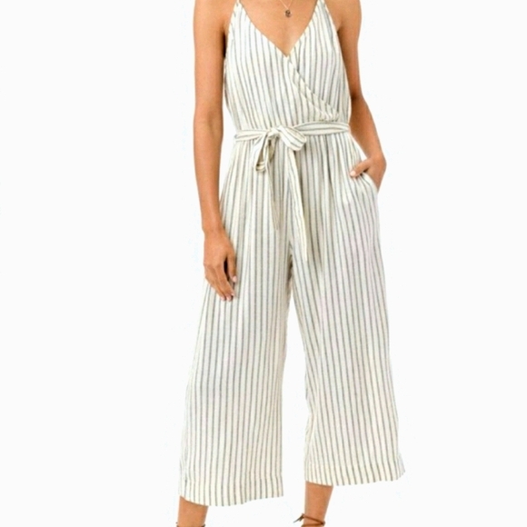 Love Stitch Pants - Lovestitch Flowy Cropped Belted Striped Jumpsuit M